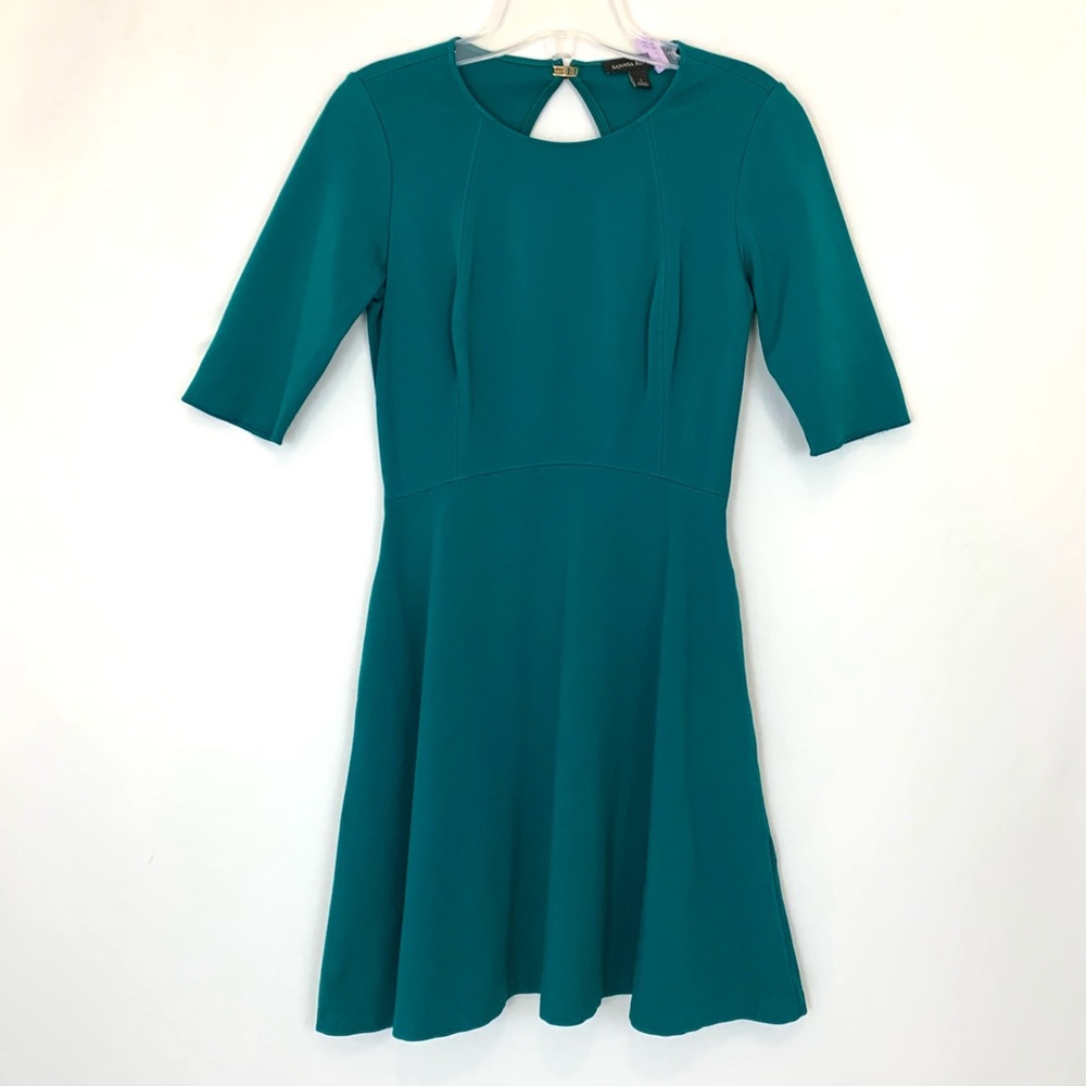 Banana Republic Open-Back Fit & flare dress